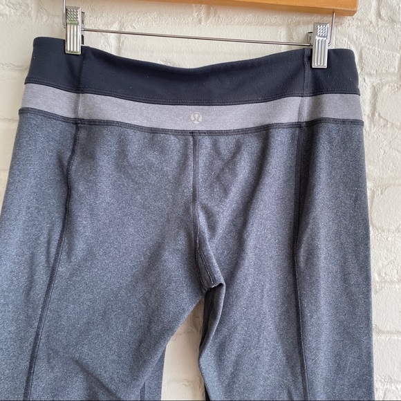 Lululemon Capri Athletic Pants Gray Sz 8 - Picture 6 of 16